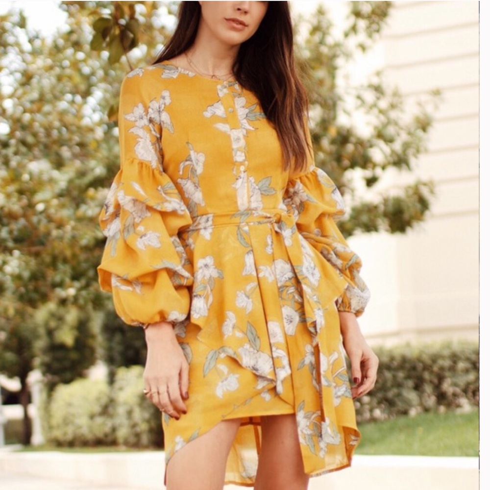 JOA x Chriselle Lam Yellow Mustard Tiered Floral Dress sz Large